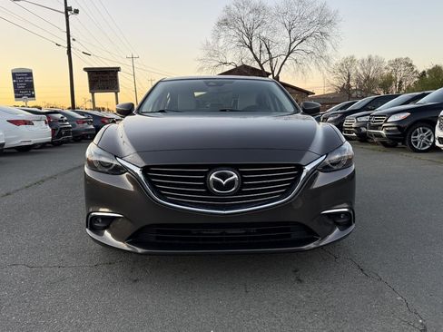 Used 2017 MAZDA MAZDA6 Grand Touring image 2