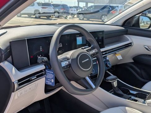 New 2026 Hyundai Tucson SEL image 12