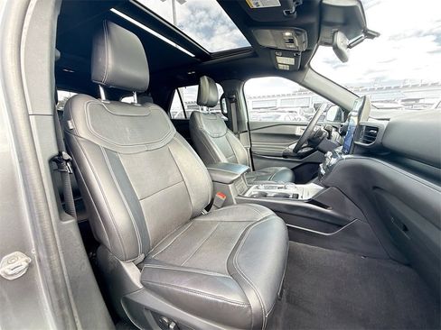 Used 2023 Ford Explorer ST w/ Equipment Group 401A image 33