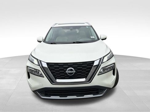 Used 2023 Nissan Rogue SL w/ SL Premium Package image 8