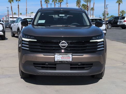 New 2026 Nissan Kicks SV image 7