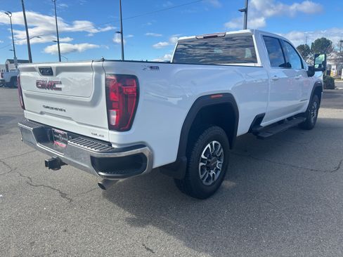 Used 2023 GMC Sierra 1500 SLT image 5