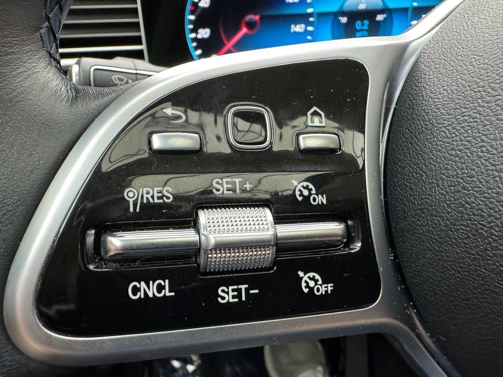 Used 2022 Mercedes-Benz GLE 450 4MATIC image 17