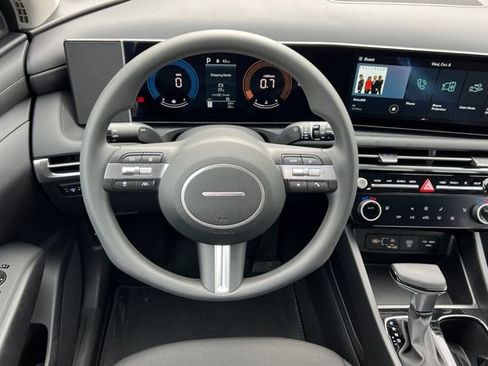 New 2026 Hyundai Tucson SEL image 14