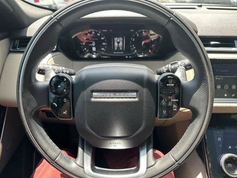 Used 2018 Land Rover Range Rover Velar R-Dynamic SE AWD/4WD image 15