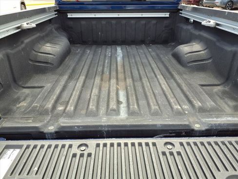 Used 2023 Nissan Frontier SV w/ Technology Package image 10