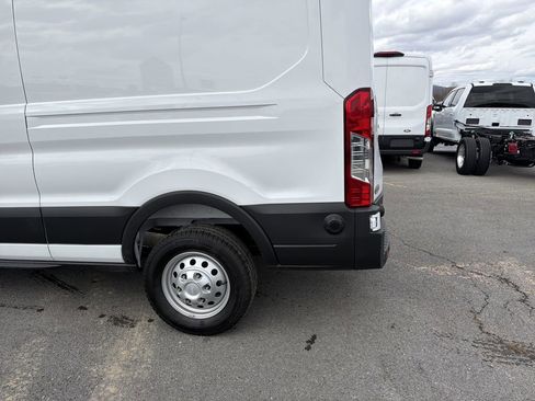 New 2026 Ford Transit 250 148 Medium Roof Extended AWD w/ Load Area Protection Package image 9
