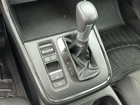 Used 2023 Honda CR-V LX image 18