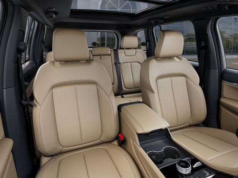 New 2026 Jeep Grand Cherokee Limited AWD/4WD image 36