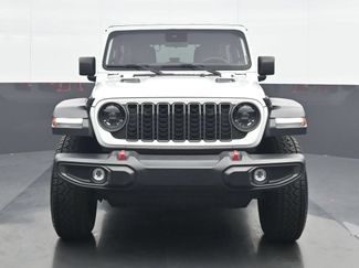 Used 2025 Jeep Wrangler Unlimited Rubicon AWD/4WD video 1