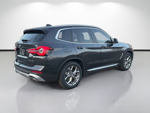 Used 2023 BMW X3 sDrive30i w/ Premium Package RWD image 3