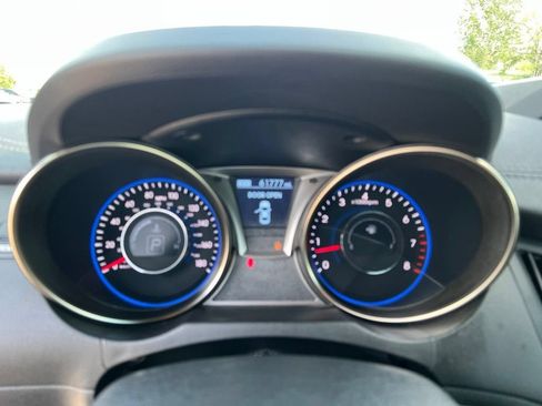 Used 2016 Hyundai Genesis 3.8 RWD image 10