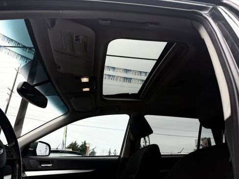 Used 2012 Subaru Outback 2.5i Premium image 10