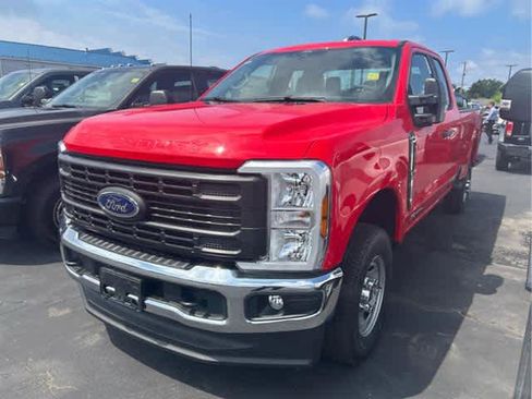 New 2025 Ford F250 XL image 5