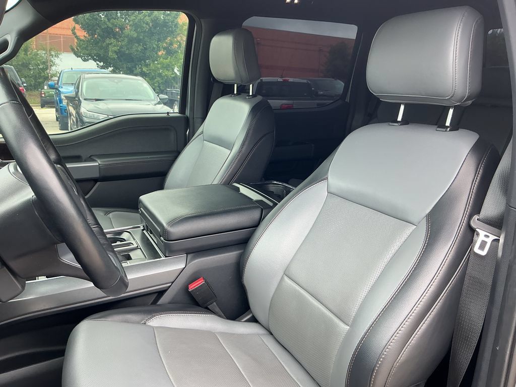 Used 2023 Ford F150 Lightning Lariat AWD/4WD image 24