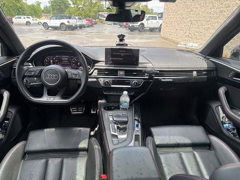 Used 2019 Audi A4 2.0T Premium Plus w/ Premium Plus Package AWD/4WD image 7