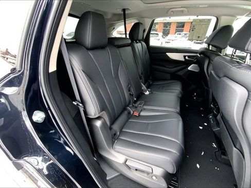 Certified 2025 Acura MDX SH-AWD w/ Technology Package image 27