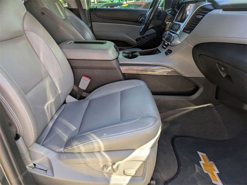 Used 2020 Chevrolet Tahoe LT image 29