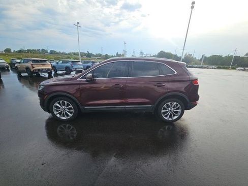 Used 2019 Lincoln MKC Select w/ MKC Climate Package AWD/4WD image 5
