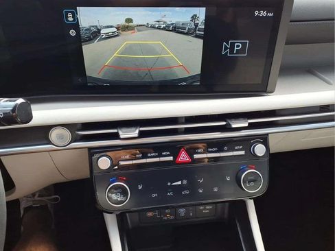 Used 2025 Hyundai Tucson SEL FWD image 14