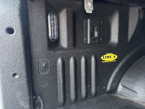 Used 2018 Ford F150 XLT w/ Equipment Group 302A Luxury image 14