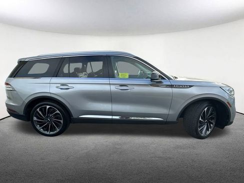 Used 2020 Lincoln Aviator Reserve w/ Equipment Group 202A image 15