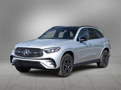 Used 2026 Mercedes-Benz GLC 300 GLC 300 image 1