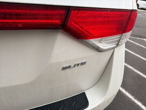 Used 2015 Honda Odyssey Touring image 9