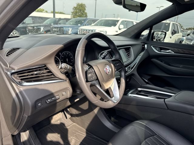 Used 2024 Buick Enclave Avenir w/ Avenir Technology Package FWD image 10