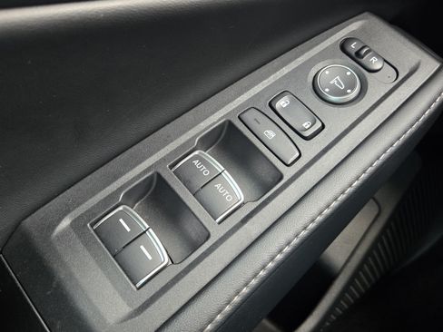 Used 2023 Honda Accord Sport image 12