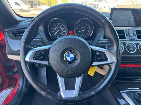 Used 2014 BMW Z4 sDrive28i image 13