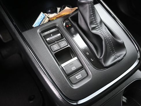Used 2024 Honda CR-V EX image 25