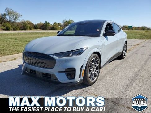 New 2025 Ford Mustang Mach-E GT w/ Interior Protection Package image 9