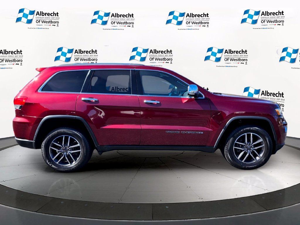 Used 2019 Jeep Grand Cherokee Limited AWD/4WD image 6