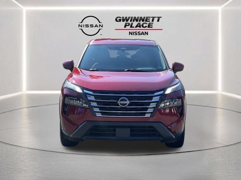 Used 2025 Nissan Rogue SV AWD/4WD image 27