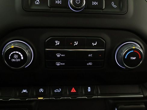 Used 2024 Chevrolet Silverado 1500 Custom AWD/4WD image 42