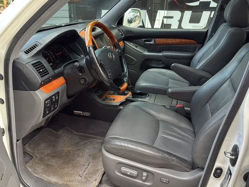 Used 2007 Lexus GX 470 image 17