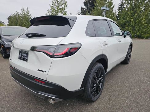 New 2026 Honda HR-V Sport image 8