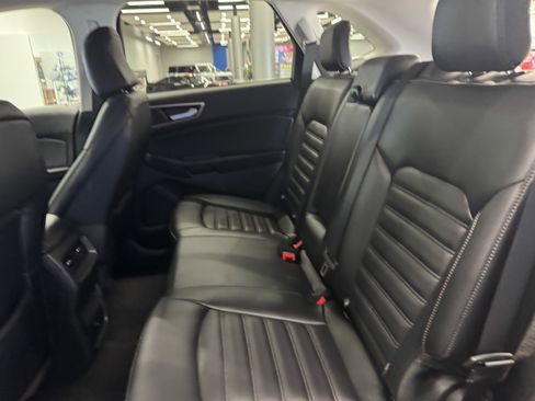 Certified 2024 Ford Edge SEL image 10