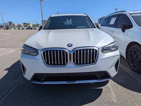 Used 2024 BMW X3 xDrive30i w/ Convenience Package image 2