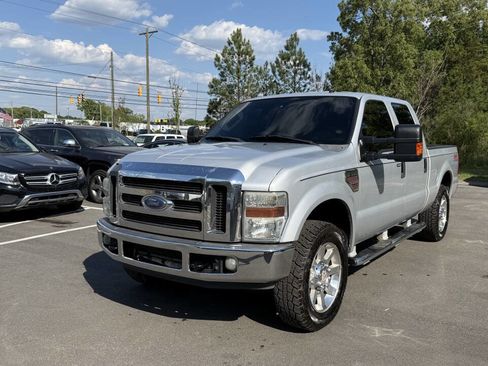 Used 2008 Ford F250 Lariat image 3