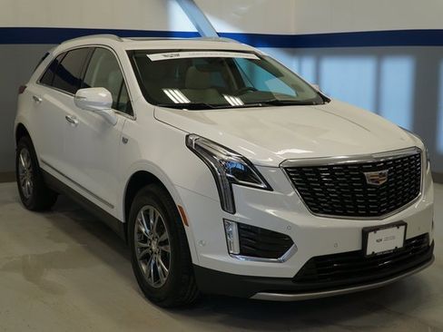 Used 2023 Cadillac XT5 Premium Luxury w/ Technology Package image 8