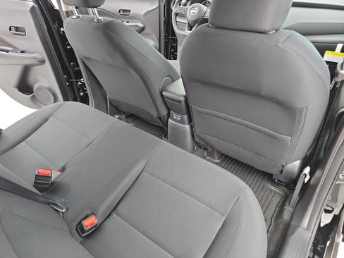 New 2025 Nissan Kicks Play S image 11