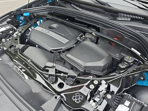 New 2025 BMW X1 xDrive28i w/ Technology Package image 32