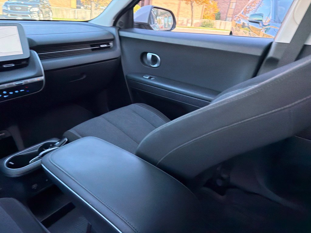 Used 2024 Hyundai Ioniq 5 SEL AWD/4WD image 17
