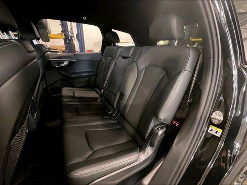 Used 2025 Audi Q7 3.0T Prestige w/ Prestige Package AWD/4WD image 26