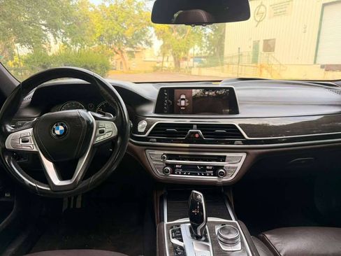 Used 2016 BMW 740i RWD image 16