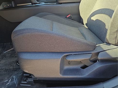 Used 2025 Toyota Camry LE image 25