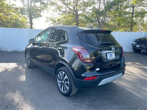 Used 2021 Buick Encore Preferred image 27