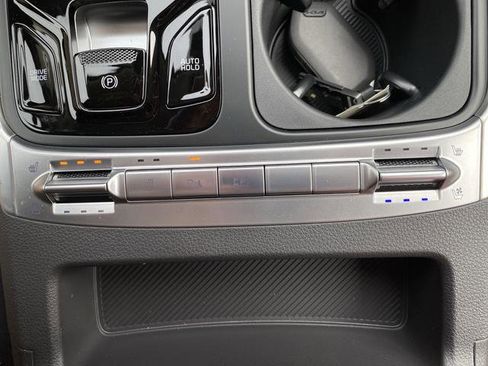 New 2026 Kia Carnival SX Prestige image 8